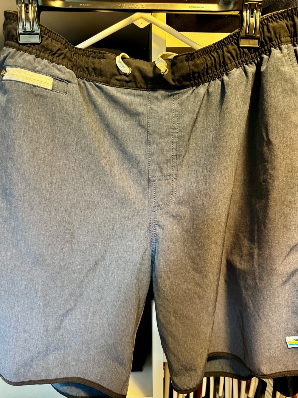 Vuori Banks Shorts XL Navy